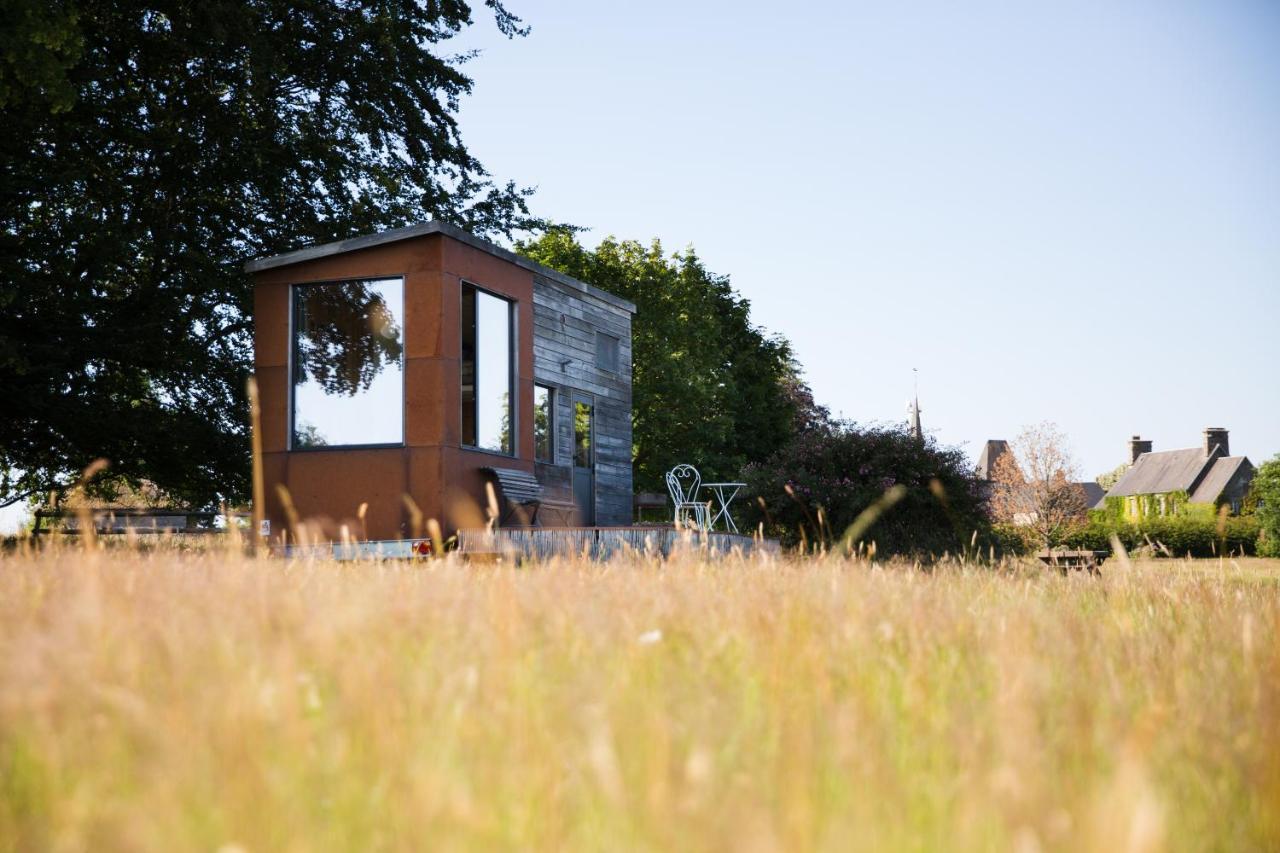 ErnéeLa Tiny Du Parc : Saint Symphorien Des Monts别墅 外观 照片
